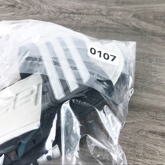 ADIDAS Boy’s Striped Slides - Picture 8 of 10